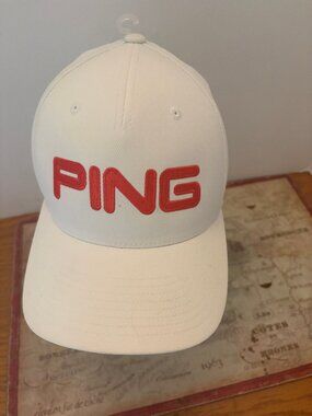 ⛳PING Tour Classic Golf Hat - White & RedPrice: $23 CAD